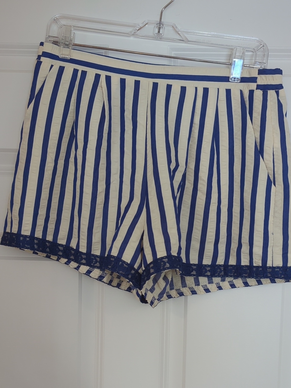 Umgee Blue & Cream Vertical Stripe Lace-Trim Bermudas